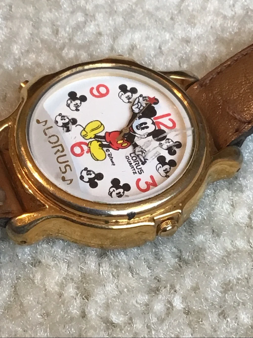Vintage Lorus Quartz Musical Mickey Mouse Watch, V422-0010 ZO
